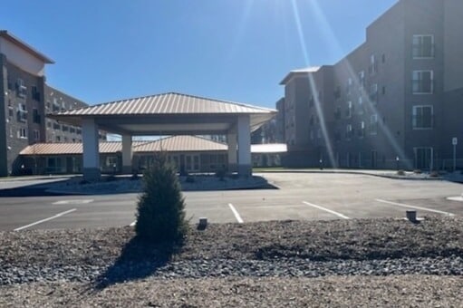 Front Entrance - Serenity Shores Apartments