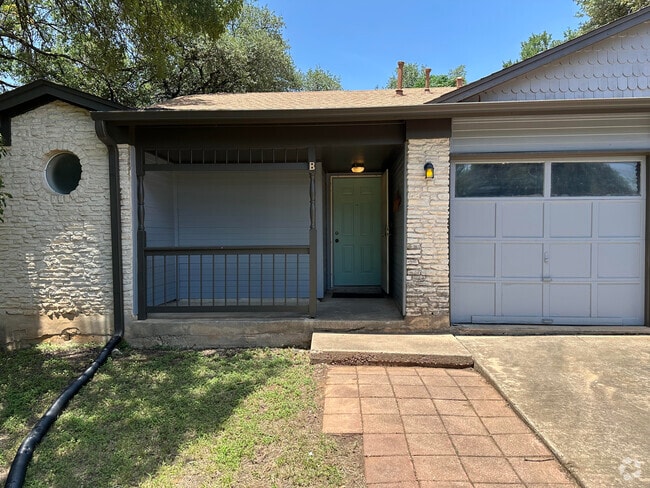 Building Photo - 4504 Dorsett Oaks Cir Unit B Rental