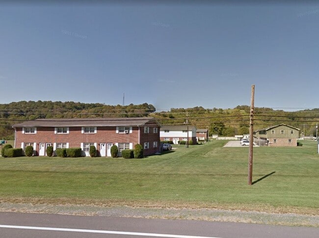Building Photo - Hickory Hills Townhomes Unit 9
