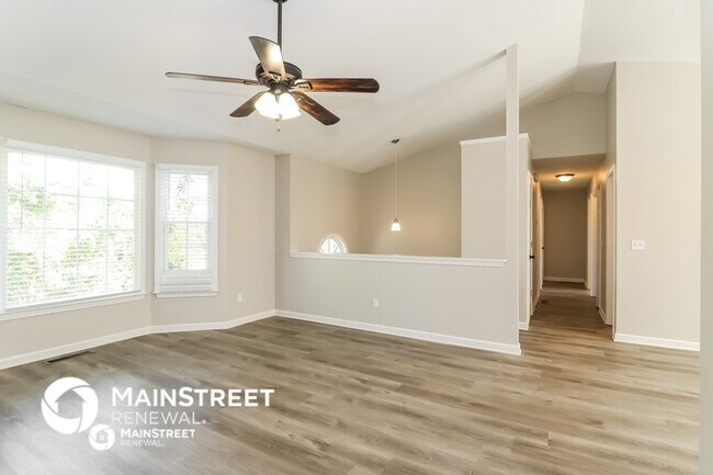 Photo - 15 Westminster Dr