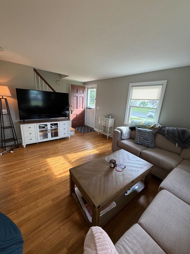 Photo - 120-122 Ardmore Road Unit Ardmore Left (#122)