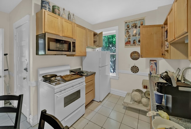 Photo - 1029 Garnett Pl Unit House
