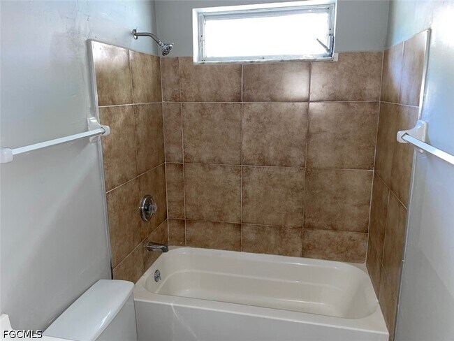 Photo - 2243 Euclid Ave