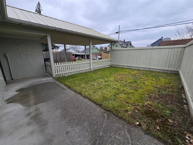 Photo - Tsoulouhas #1 Unit 408