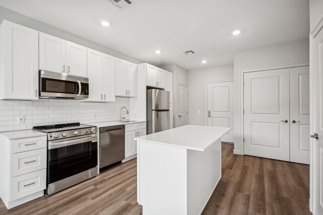 Photo - Dream Boyd Theatre