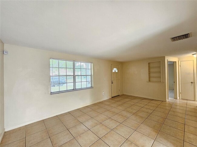 Photo - 4332 Newbury Dr