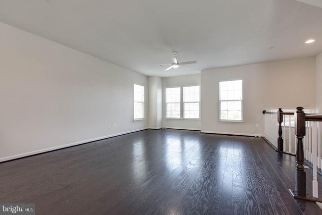 Photo - 7921 Breezy Knoll Ln