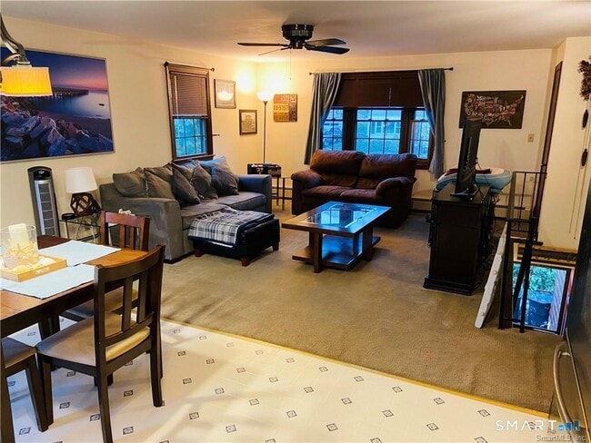 Photo - 123 Woods End Rd Unit A