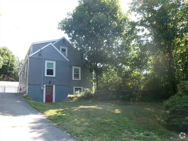 Building Photo - 16 Lopresti Rd Rental