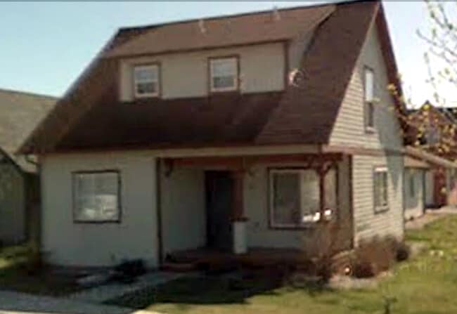 Building Photo - House in Canyon Creek Village.
