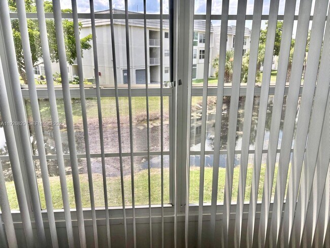 Photo - 8305 Sunrise Lakes Blvd Unit 211