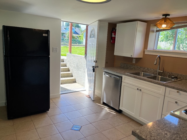 Photo - 1708 S Durango St Unit B