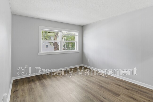 1605 N Willow Rd Unit 107