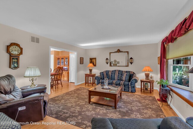 1305 Allaire Rd