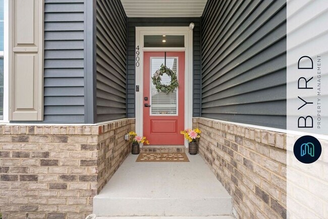 Photo - 4900 Sir Sagamore Dr