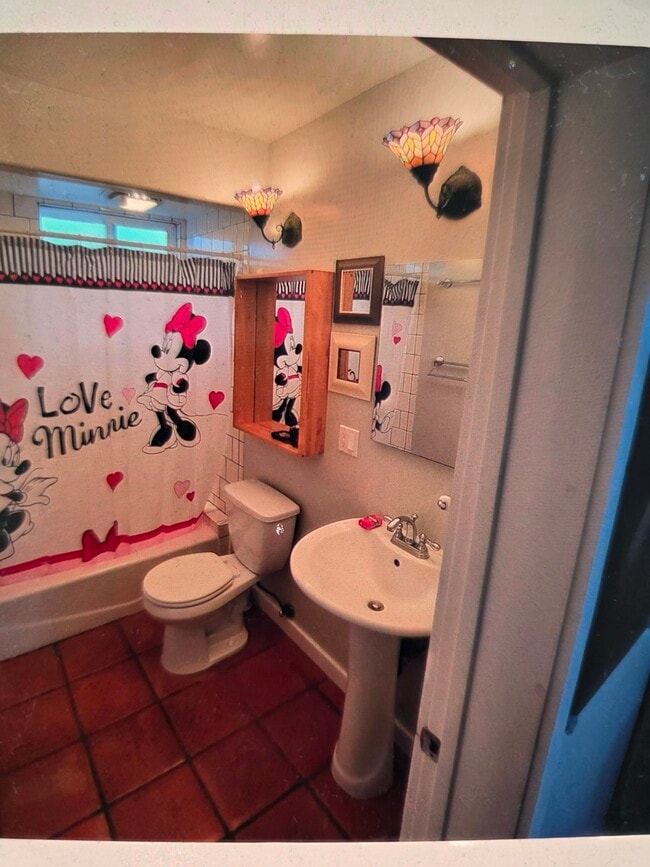 Busca "Venice Mar Vista Comfy Retro" para ver la descripción completa. - 3786 Meier St