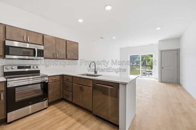 Photo - Riverbend Flats Apartments