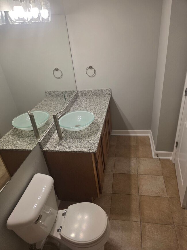 Photo - 5630 Pershing Ave