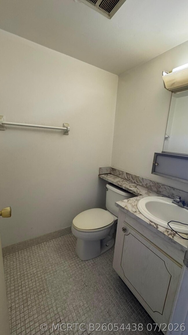 Photo - 100 Village Green Cir E Unit 314
