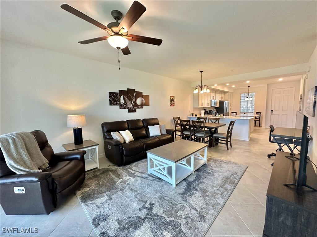 Photo - 43985 Boardwalk Loop Unidad 2115