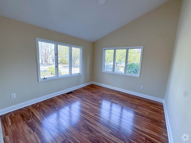 Building Photo - 1749 Hillside Pl Rental