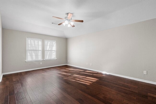 Photo - 6035 Turkey Creek