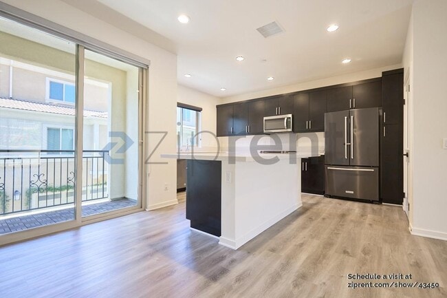 Building Photo - 106 High Mdw Rental