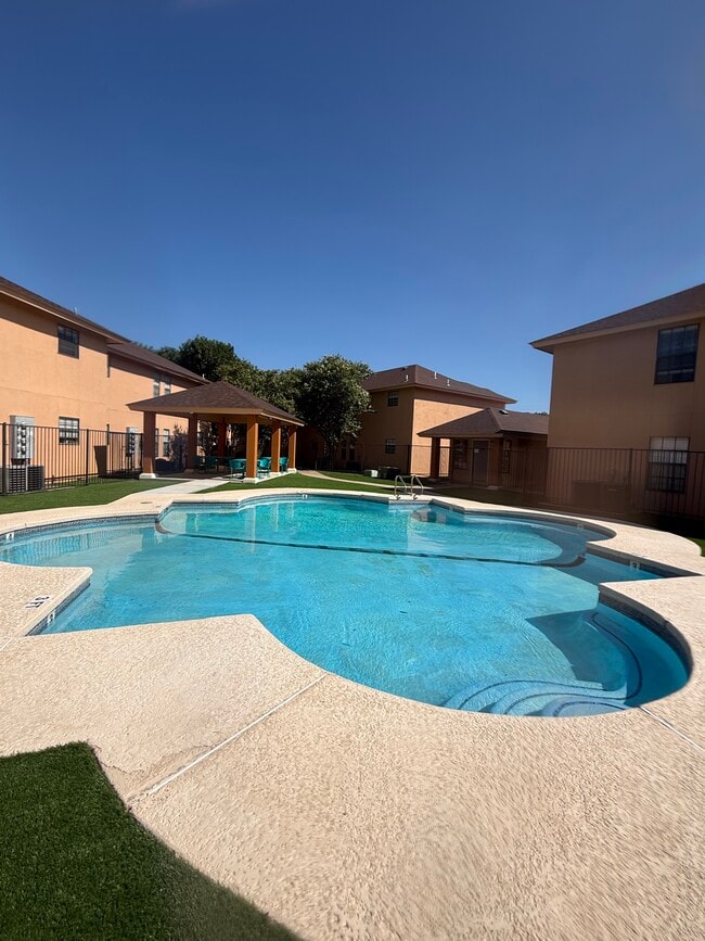 Photo - Villas Laredo