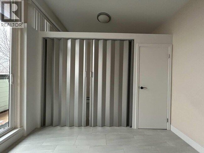 191 E 11th Ave Unit 4XX