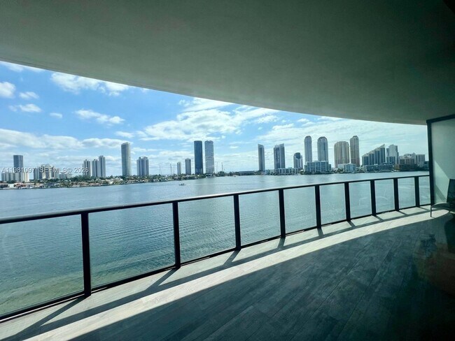 Photo - 5500 Island Estates Dr Unit 504