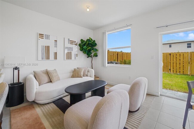 Building Photo - 33738 SW 194th Pl