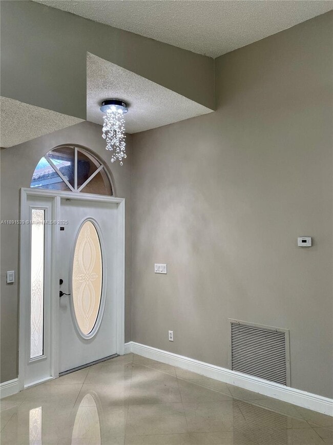Photo - 405 SW 183rd Way