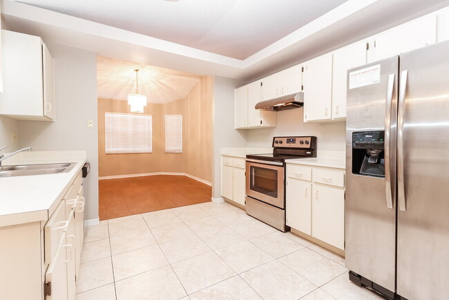 Photo - 4851 Mill Run Dr