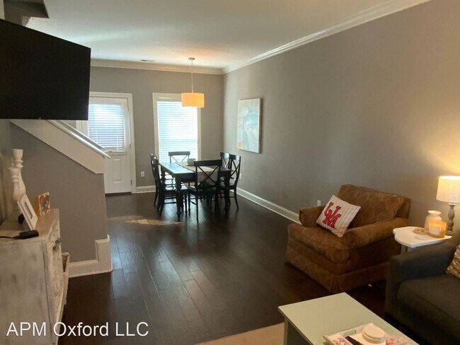 Photo - 4 br, 4 bath House - 316 Paul T. Circle