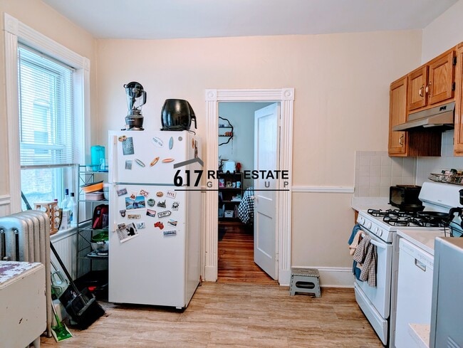 Photo - 16 Fuller St Unit 1