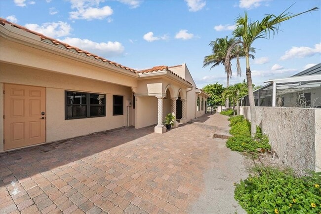 Photo - 718 Golden Beach Blvd Unit 1