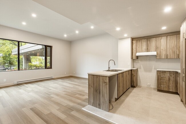 Photo - 60 Rue Berlioz Unit 101