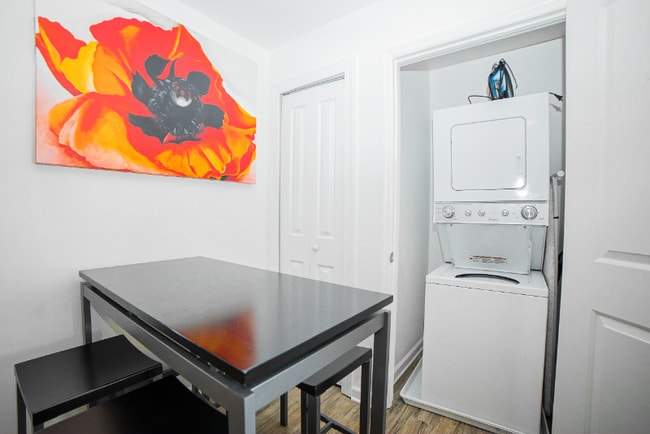 Photo - 1601 Herman St Apartamento