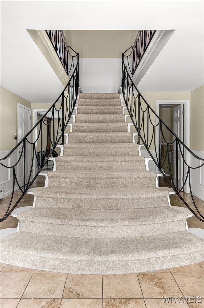 Photo - 79 Hemlock Dr