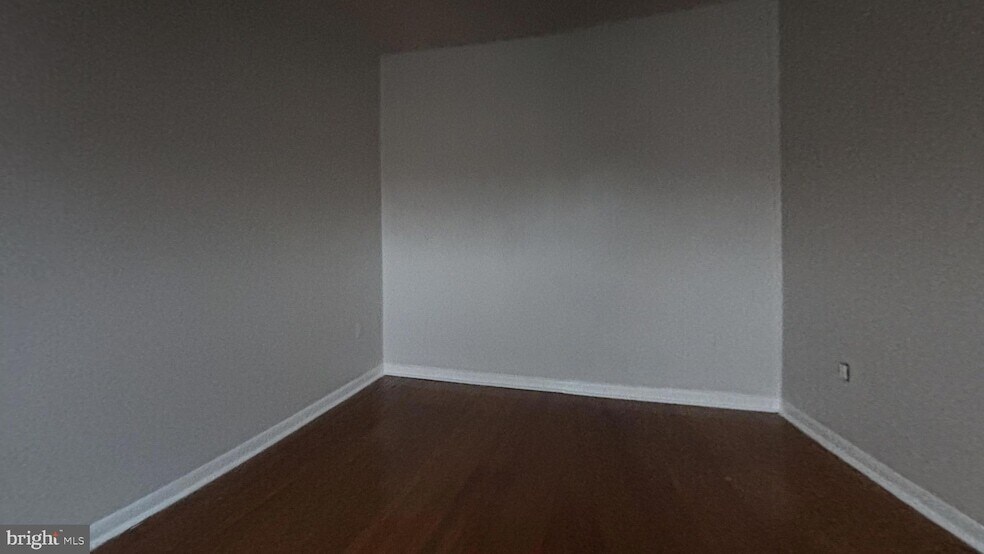 Photo - 1606 Rhawn St Unidad 4