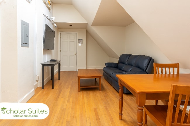 Photo - 18 Greylock Rd Unidad 3