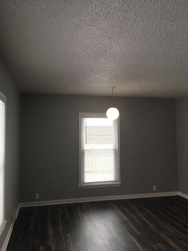 Photo - 1624 Newell St