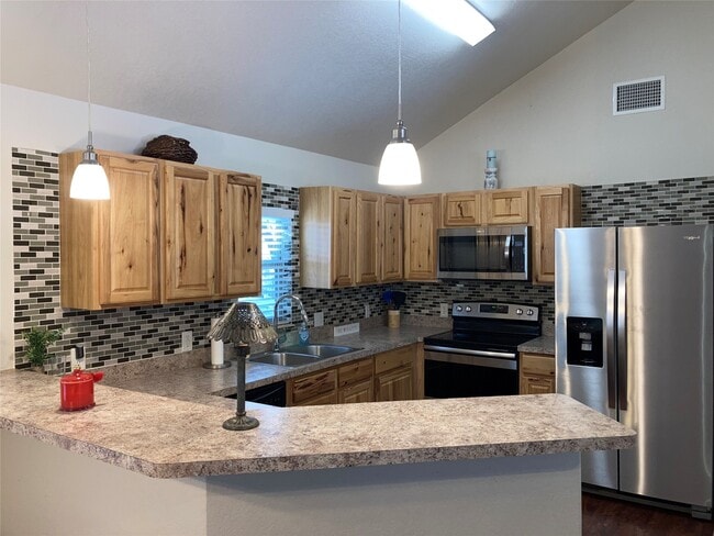 Photo - 149 Morris Ln