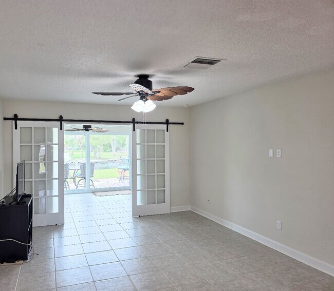 Photo - Islands Community Condo