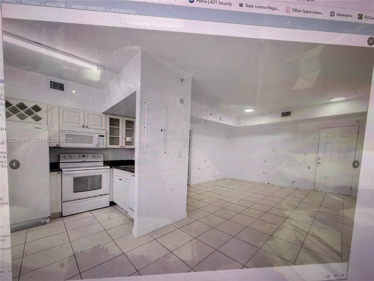 Photo - 1 Glen Royal Pkwy Unit 1405