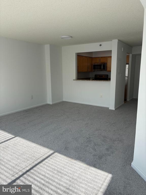 10101 Grosvenor Pl Unidad 603