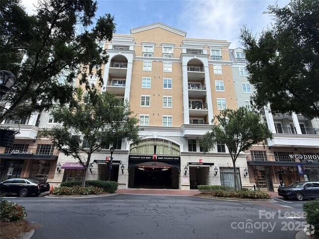 Building Photo - 4625 Piedmont Row Dr Unit 615 Rental