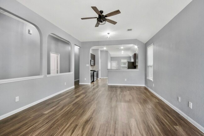 Photo - 2335 Spring Hollow Dr