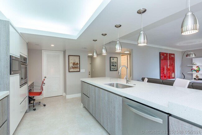 Photo - 2455 Lindell Blvd Unit 3304