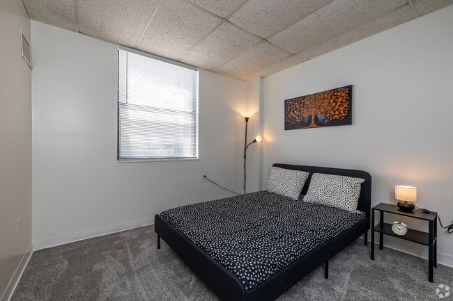Photo - Riverview Apartments